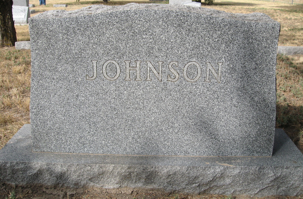 Johnson (family marker backside)