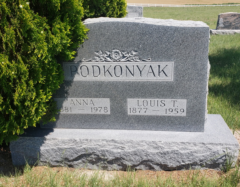 Podkonyak, Louis T. & Anna