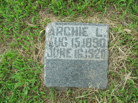 Roe, Archie L.