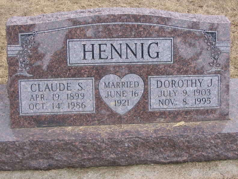 Hennig, Claude S. & Dorothy J.