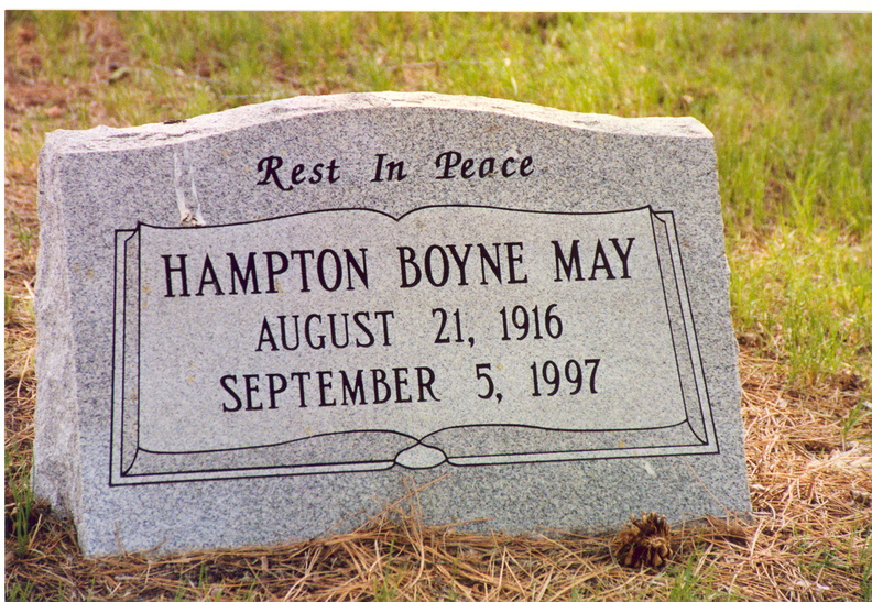 Grave,BoyneMay.jpg