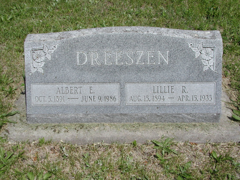 Dreeszen, Albert E. & Lillie R..jpg