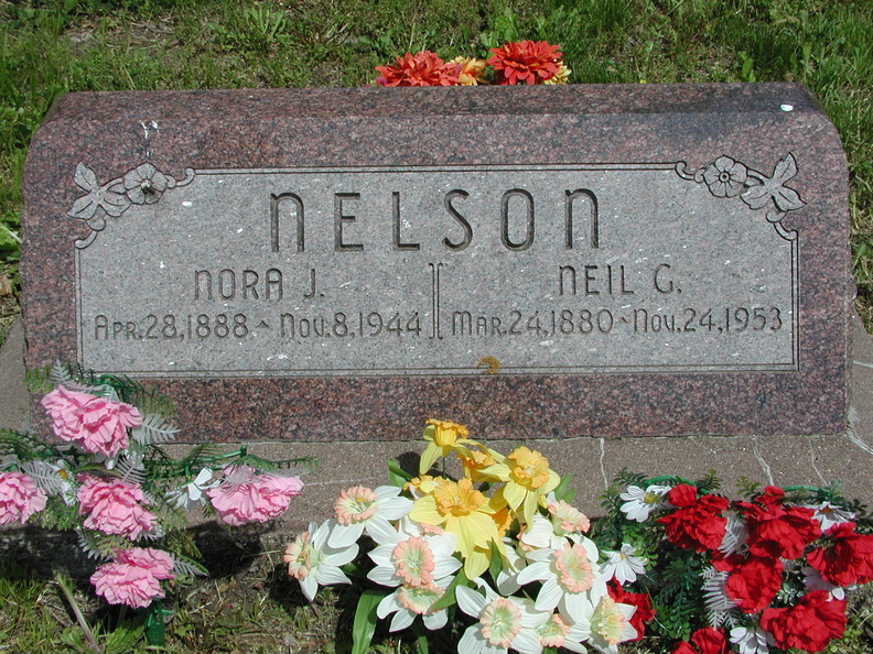 Nelson, Neil C. & Nora J..jpg