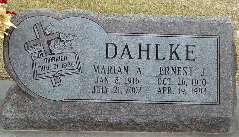 Dahlke, Ernest &amp; Marian Roach