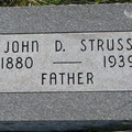 Struss John D.