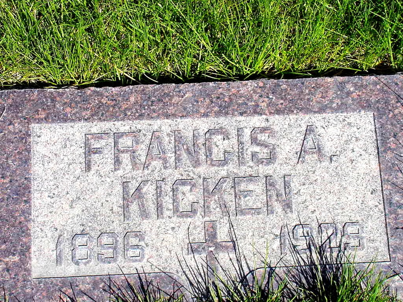 Kicken, Francis A