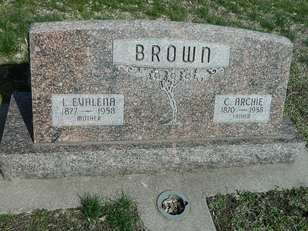 Brown, I. Evalena & C. Archie
