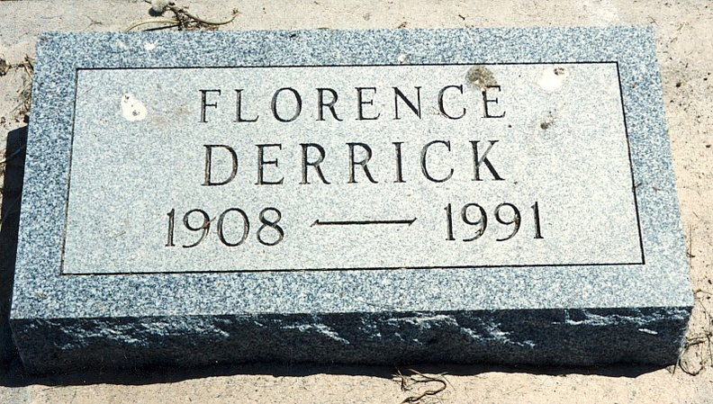 Derrick, Florence Lee dau of Clarence & Belle Fitch Lyons NE C.jpg