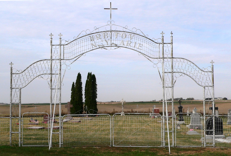 Our_Lady_of_Perpetual_Help_(Colfax_Co)_cemetery_gate.jpg