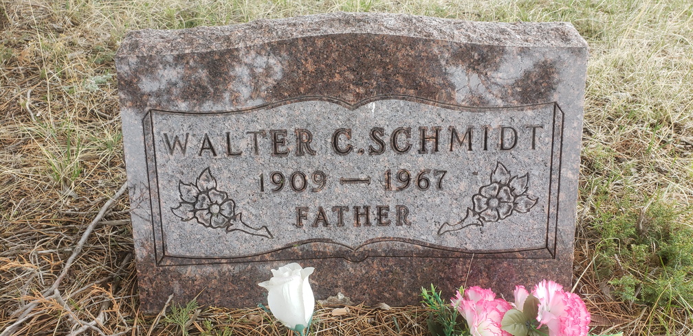 Schmidt, Walter C.