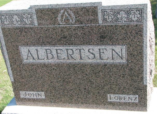 Albertsen John &amp; Lorenz