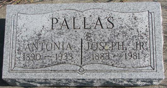 Pallas Antonia &amp; Joseph Jr.